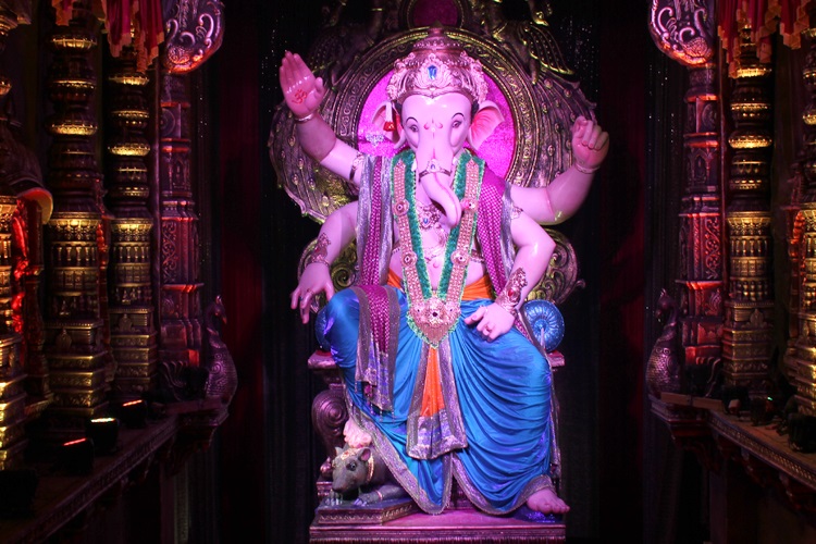 Timki Cha Raja Mumbai Cha Raja | Lalbaug Sarvajanik Utsav Mandal